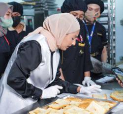 Sukses Manis Berjaya